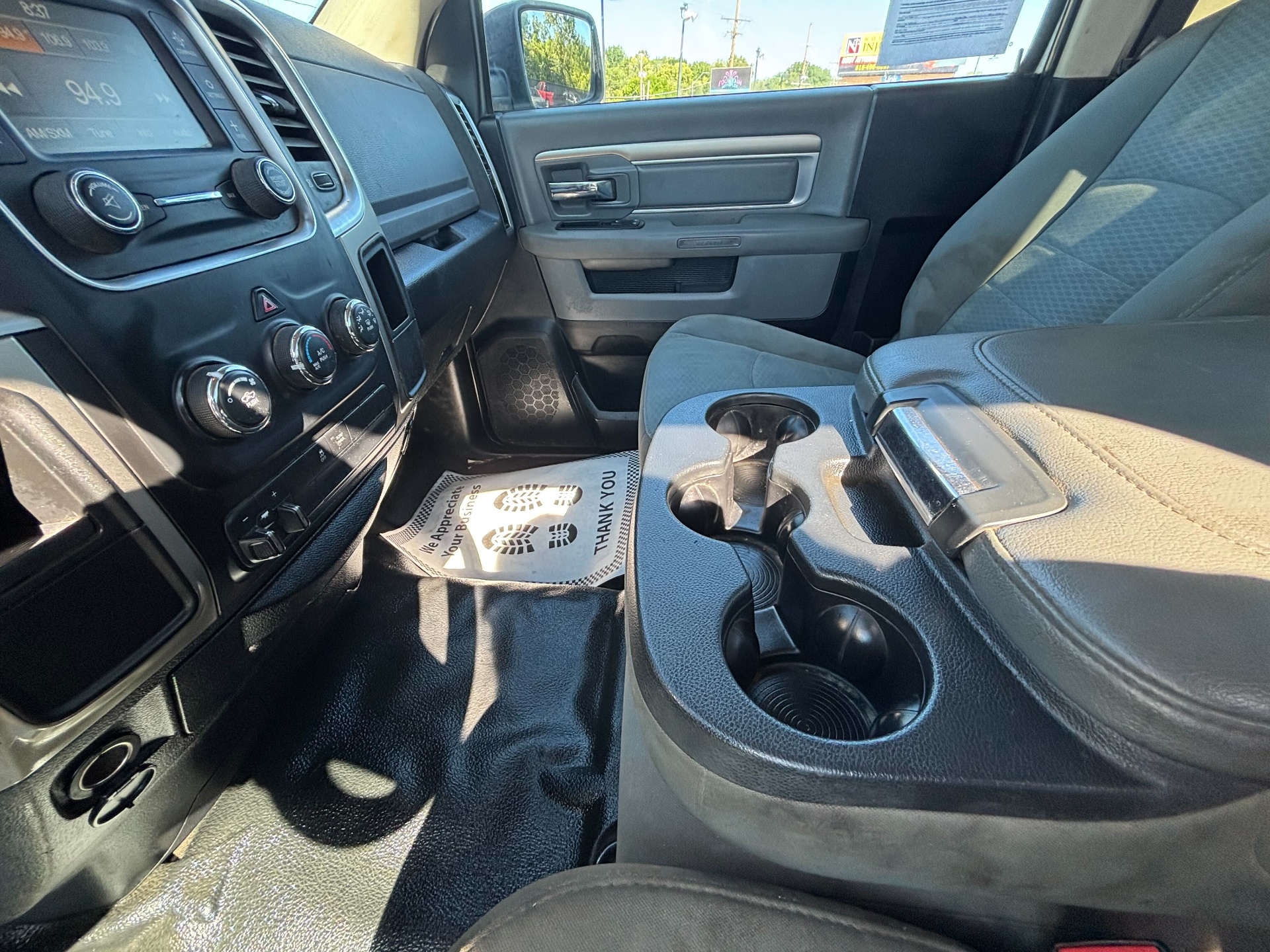2014 Ram 2500 SLT photo 10