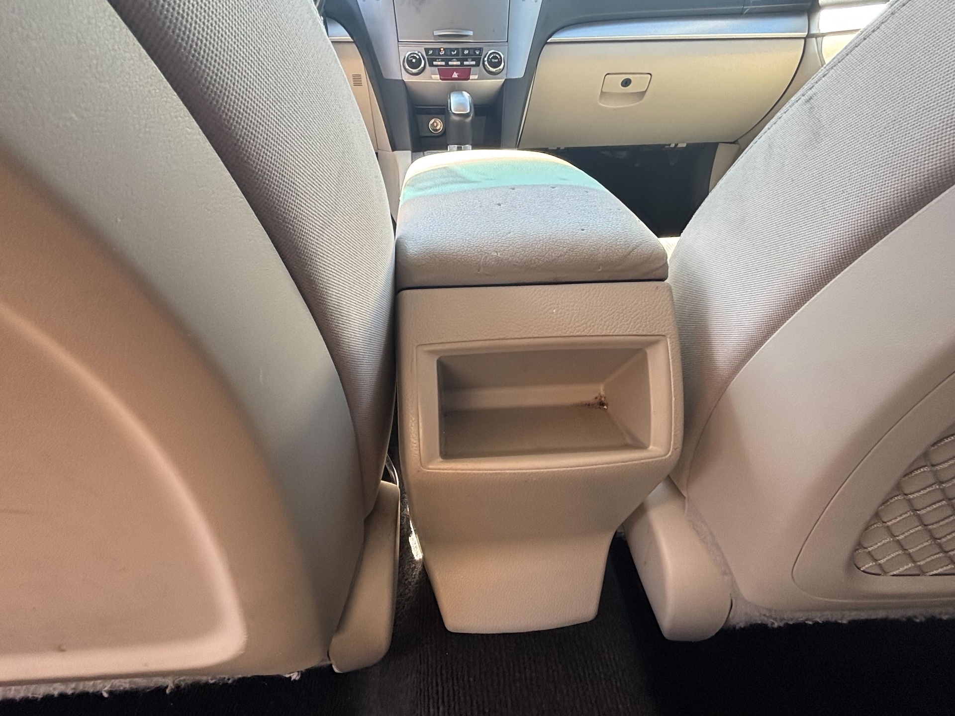 2013 Subaru Outback 2.5i Premium photo 13