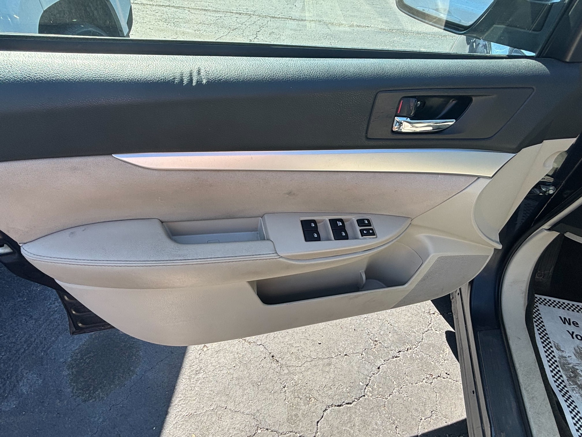 2013 Subaru Outback 2.5i Premium photo 15