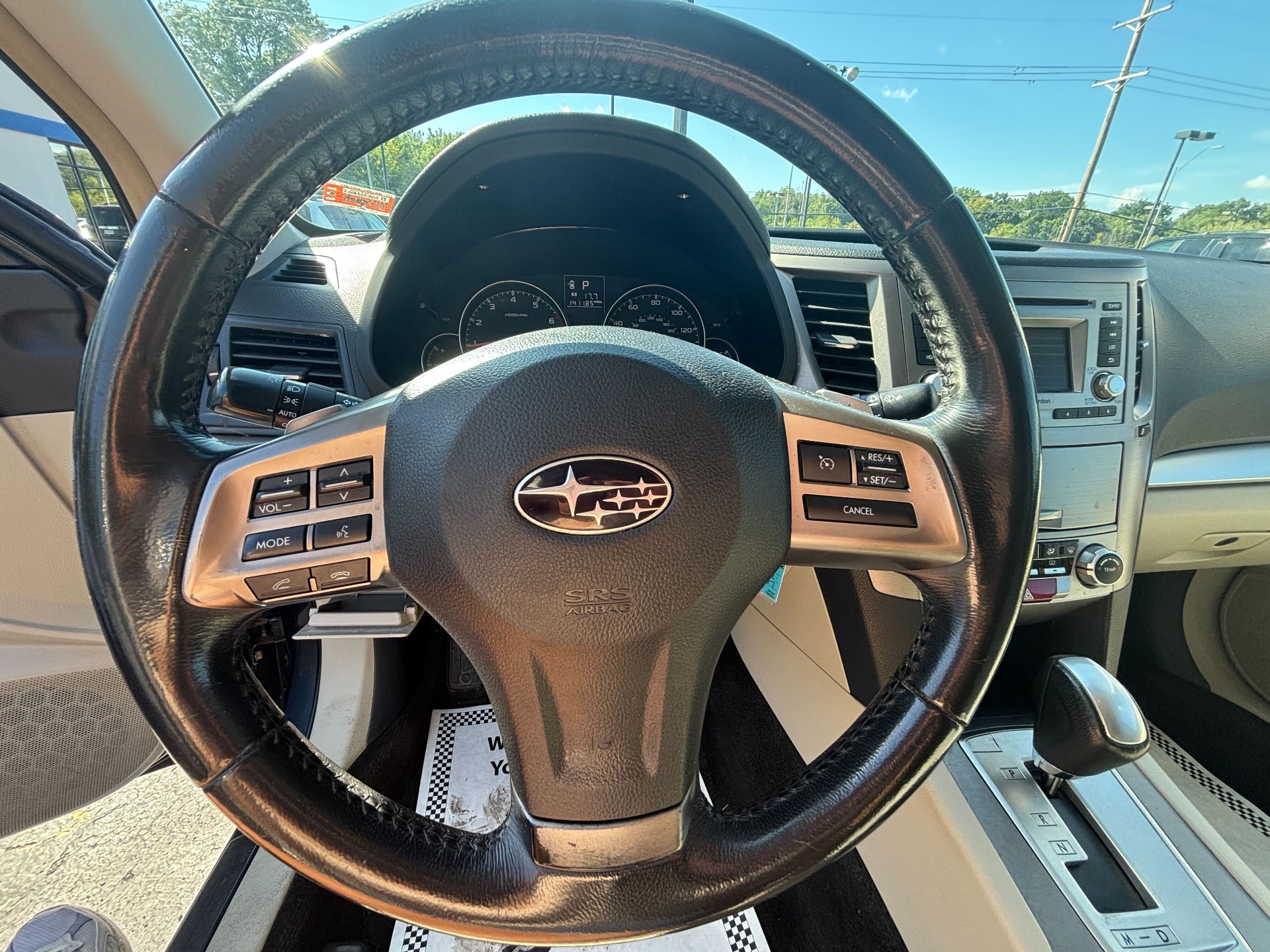 2013 Subaru Outback 2.5i Premium photo 3