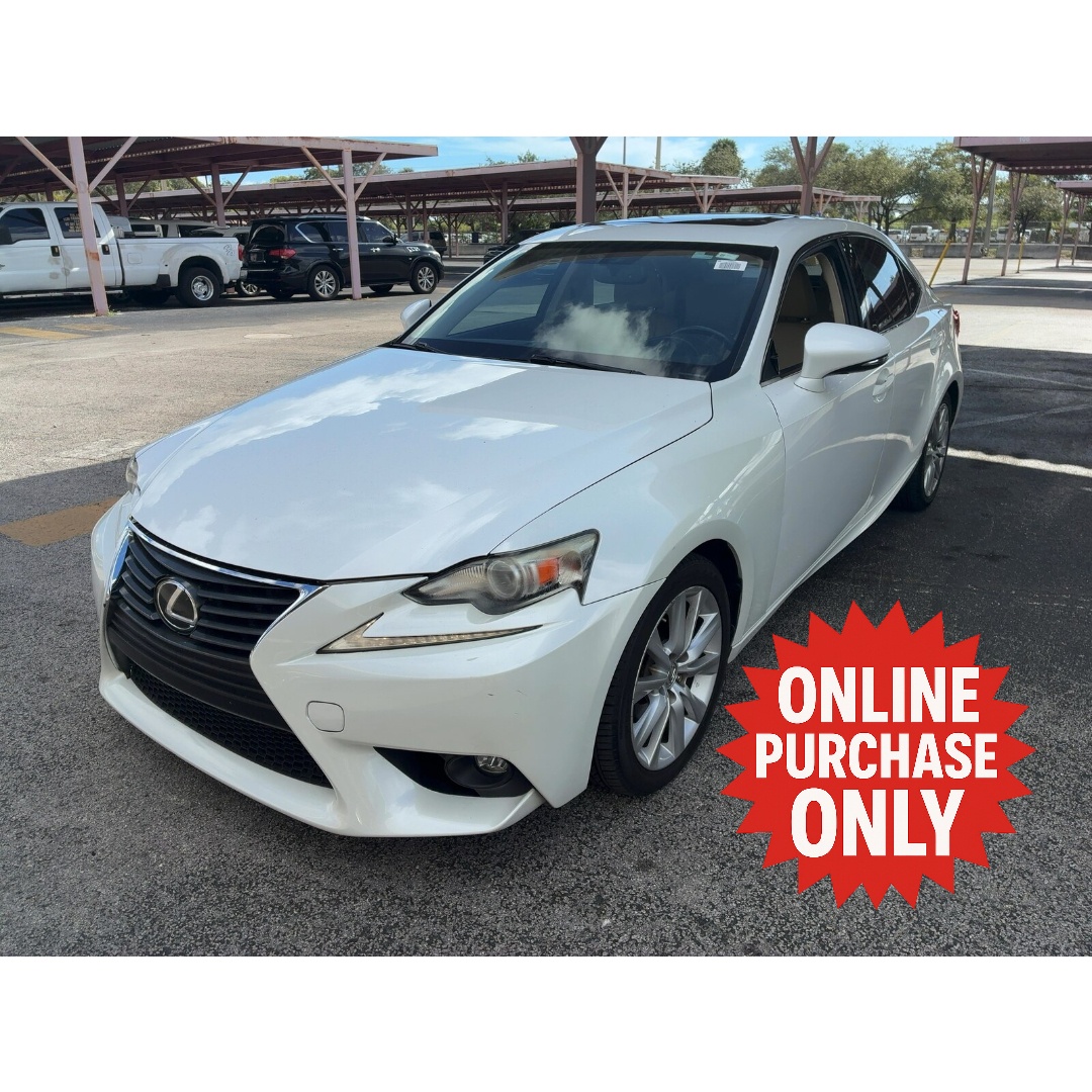 2015 Lexus IS 250's photo